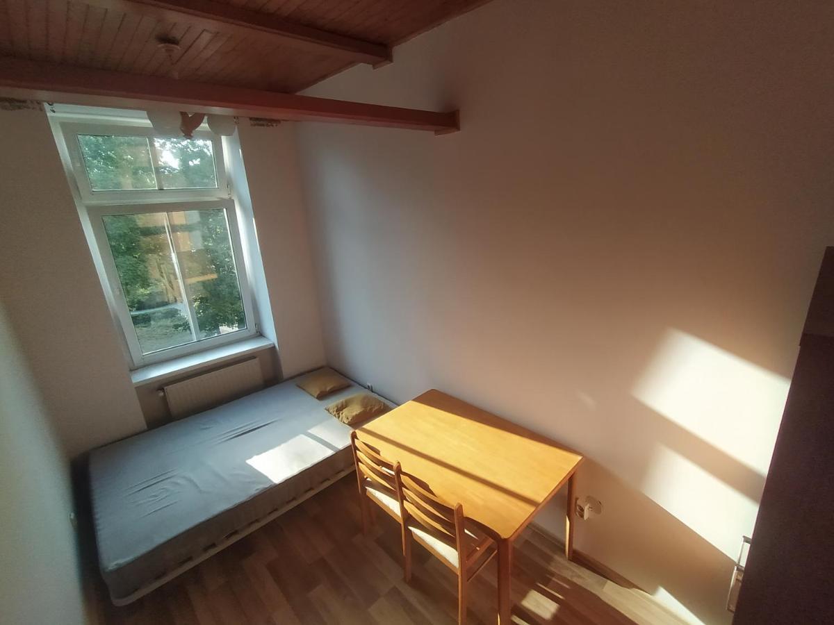 Ferienwohnung Krasinskiego Park 56 Breslau Exterior foto